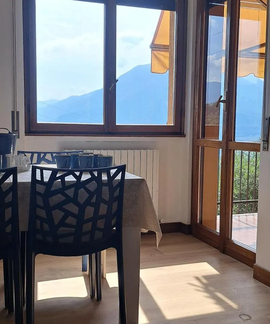 Blue Panorama Del Lago Perledo Appartement